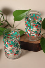 Load image into Gallery viewer, 16 oz Strawberry Vines Glass

