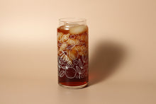 Load image into Gallery viewer, 20 oz White Floral Glass
