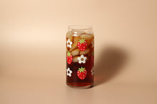 Load image into Gallery viewer, 20 oz Strawberry Glass
